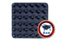屋頂綠化排水板http://www.029zykt.cn/